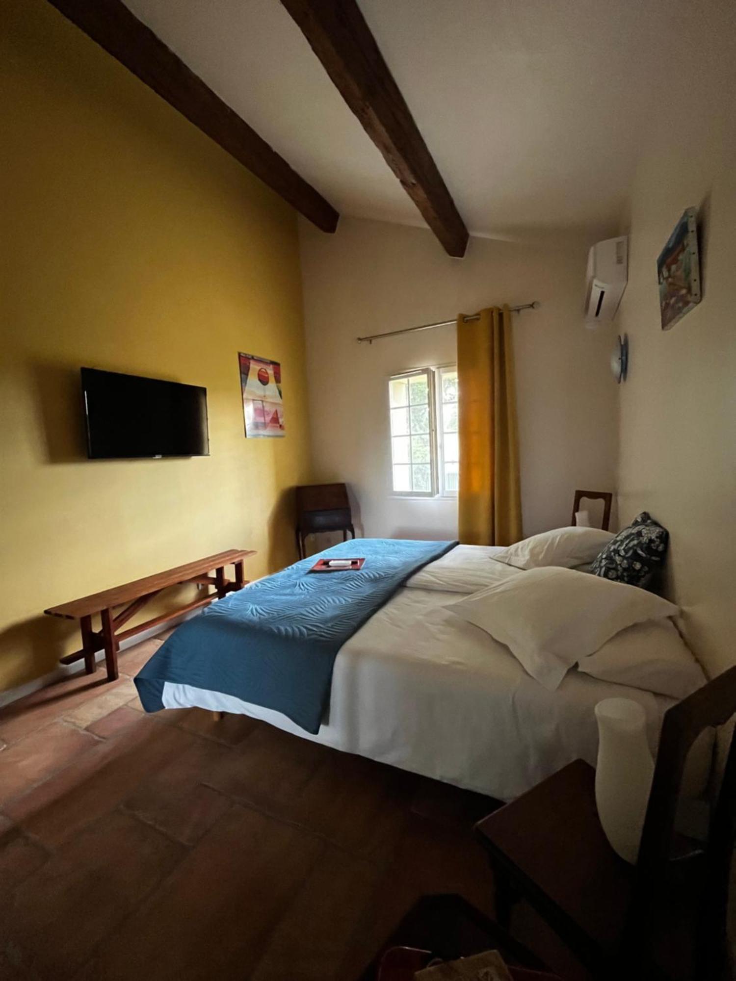 Chambres D'Hotes La Soulenque Luxury B & B Capestang Exterior foto